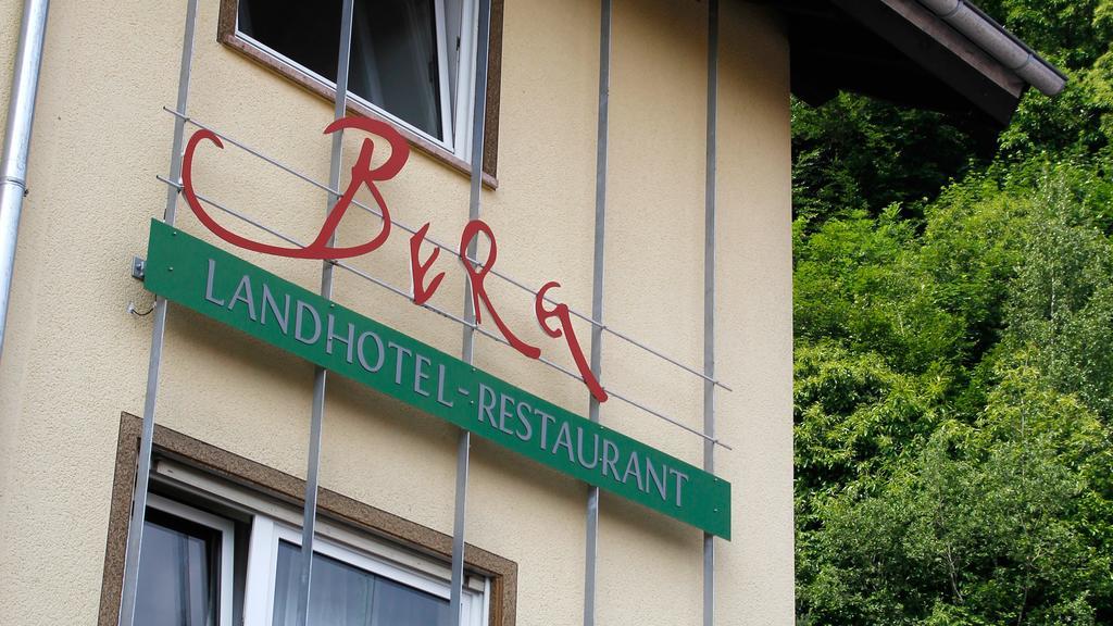 Hotel Berg Dannenfels Exterior photo